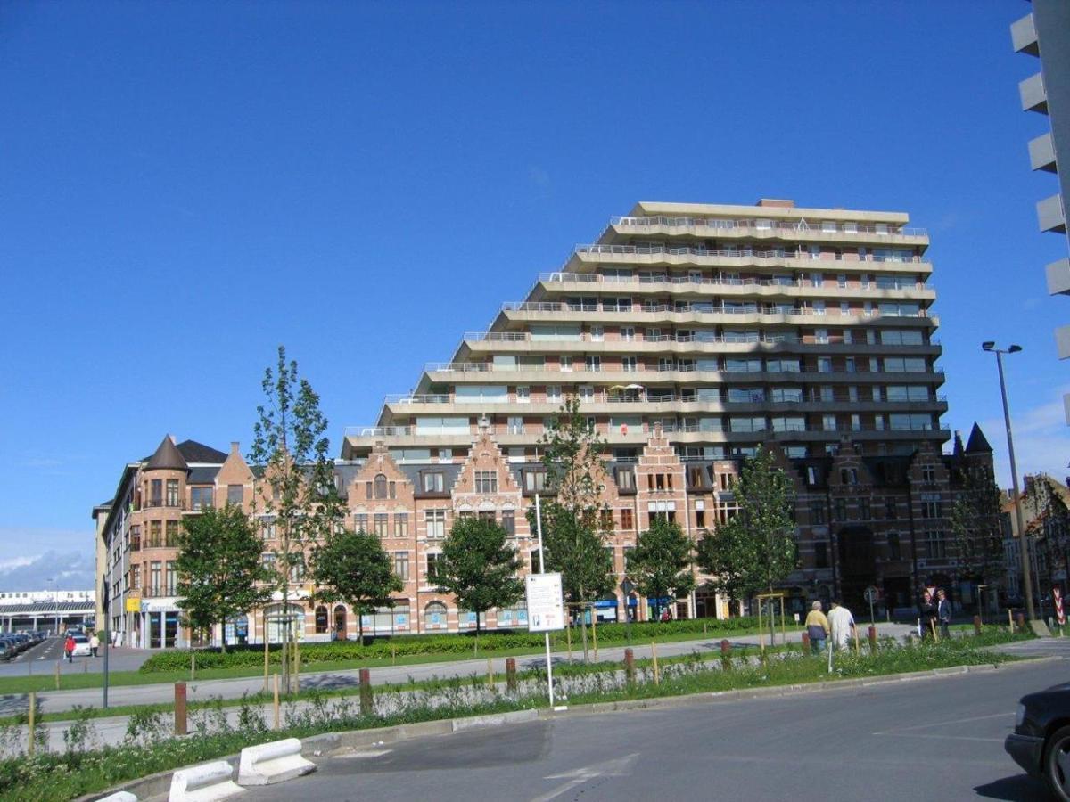 Marina Mercator Oostende Bagian luar foto