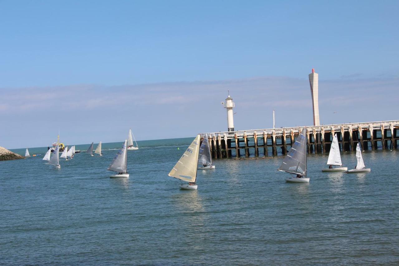 Marina Mercator Oostende Bagian luar foto