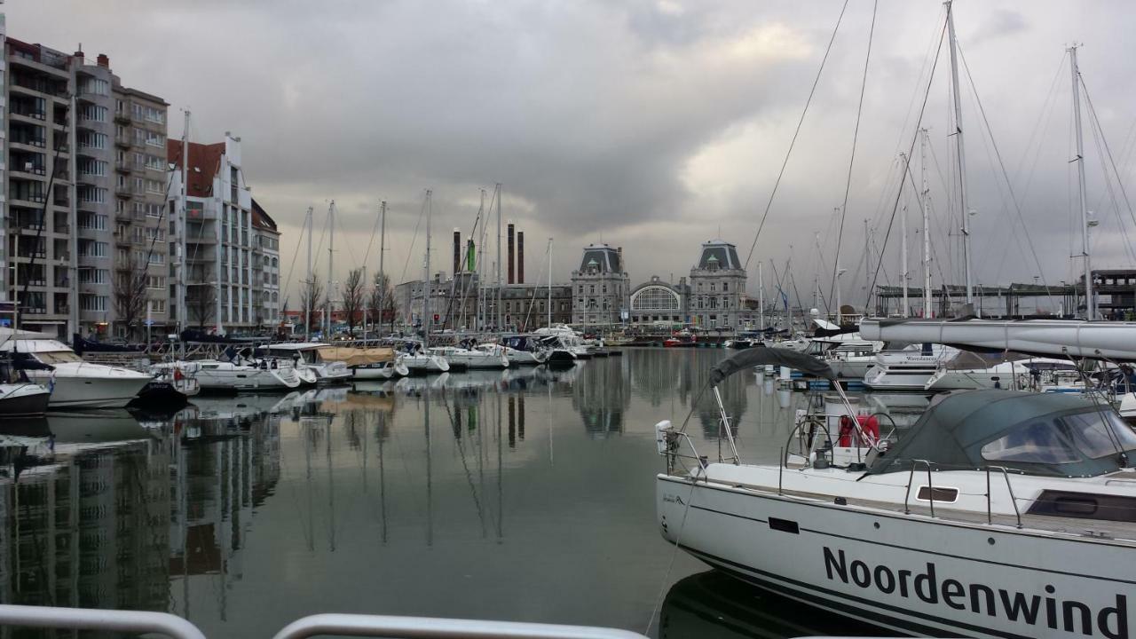 Marina Mercator Oostende Bagian luar foto